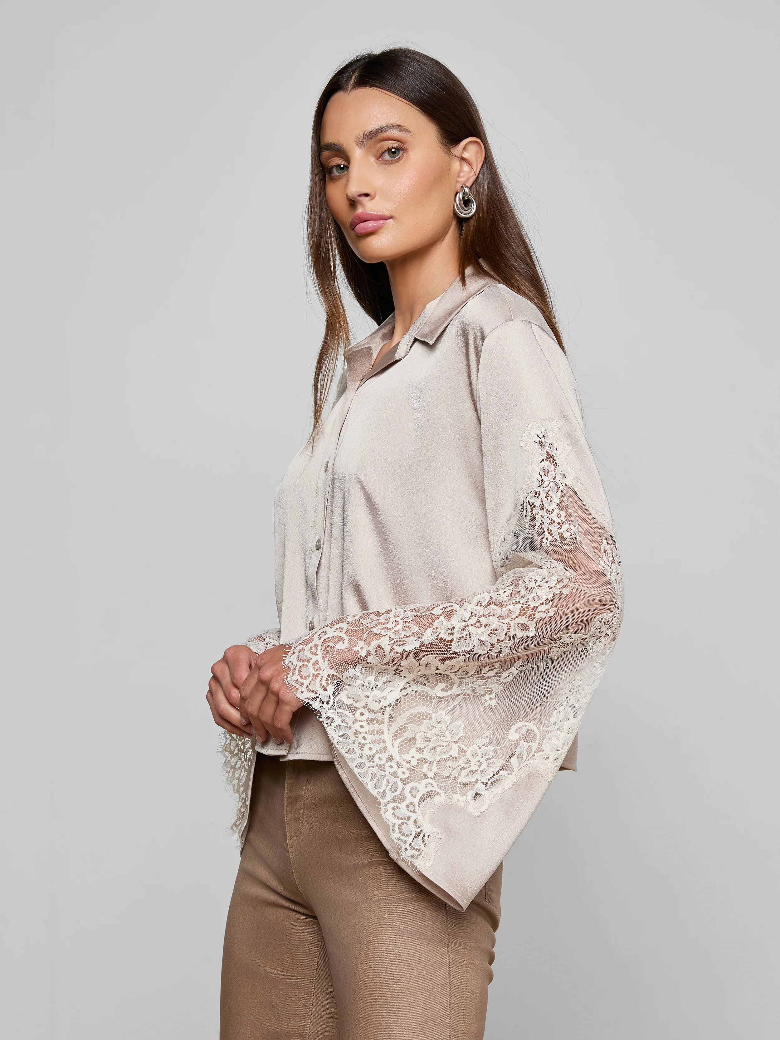 Capri Lace Sleeve Blouse - Image 3