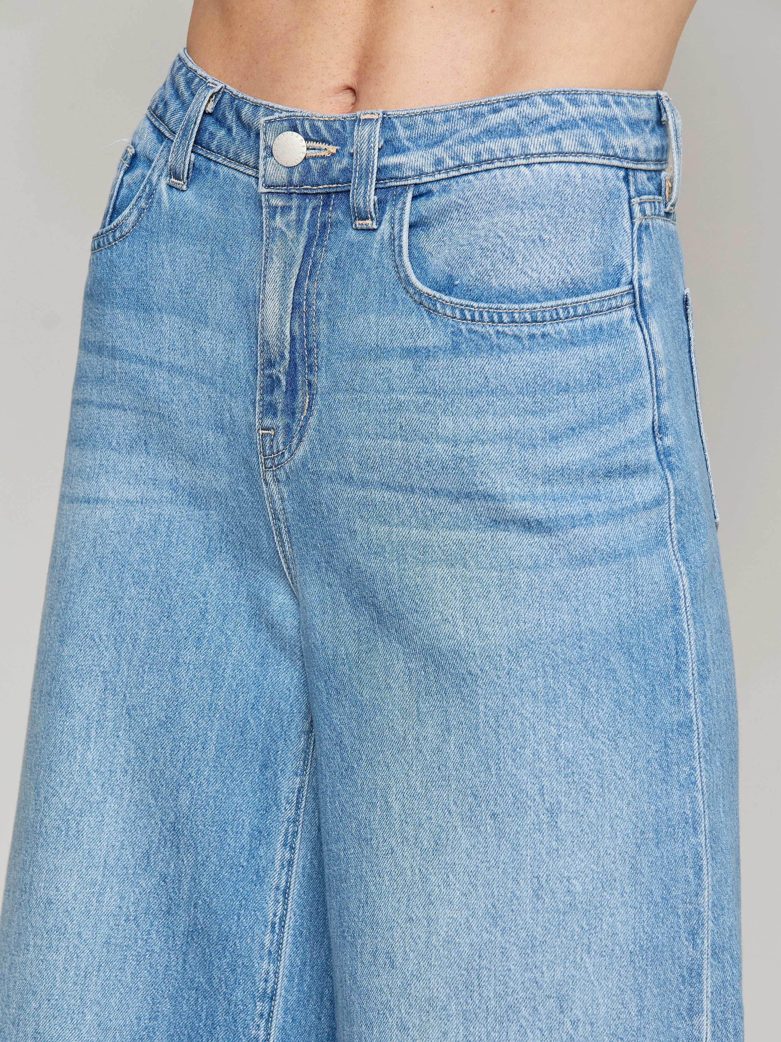 Quincy Wide-Leg Jean - Image 3