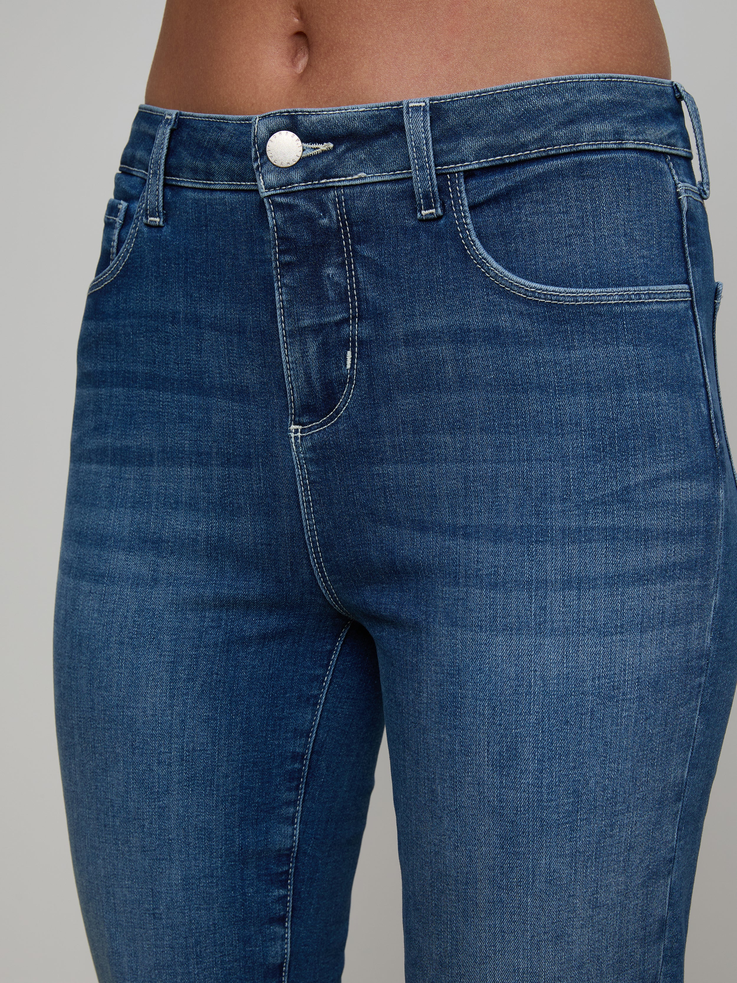 Selma Bootcut Jean - Image 7